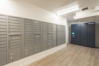 Package lockers for receiving packages